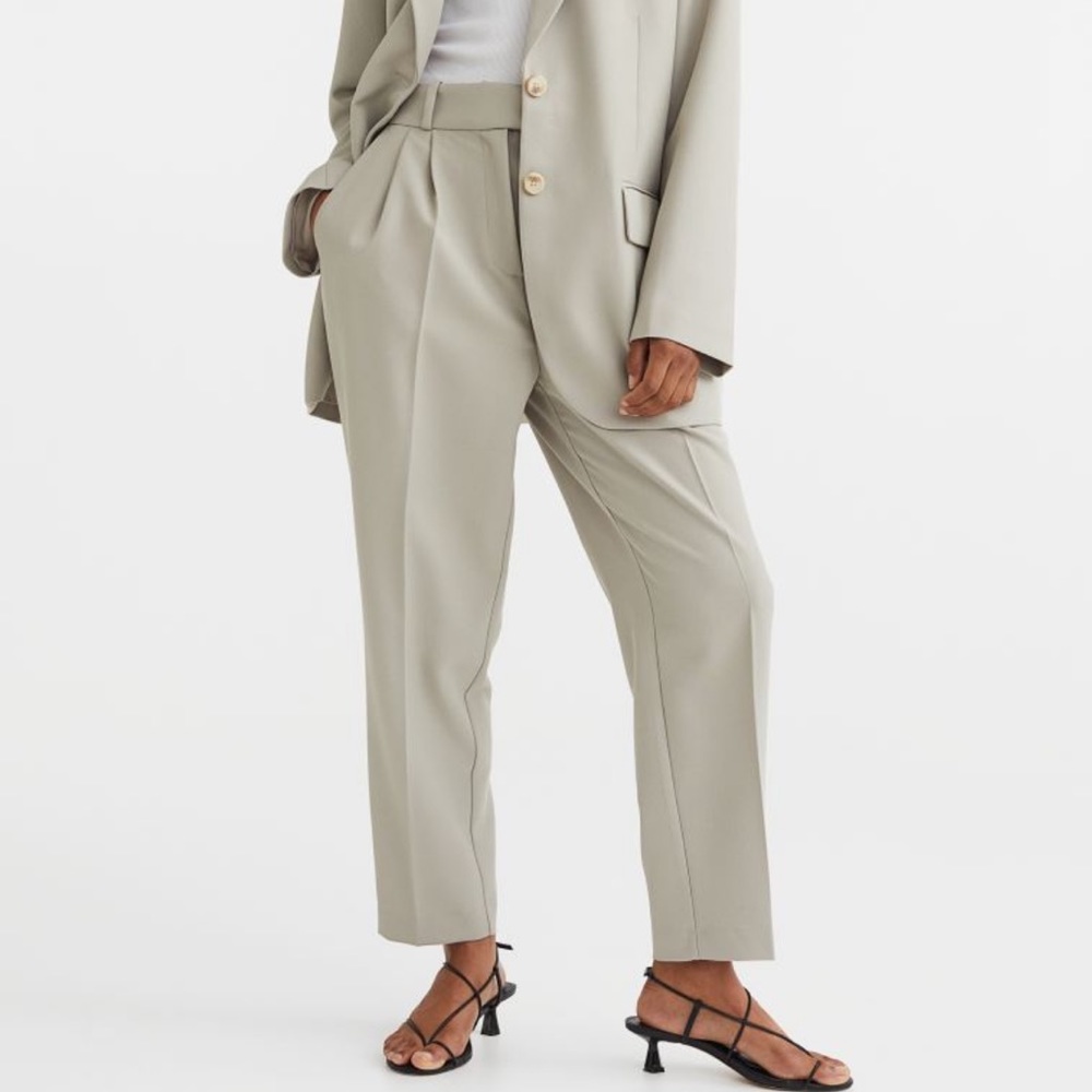 NWT H&M Women’s Tailored Ankle-Length Trouser Pants Size 6